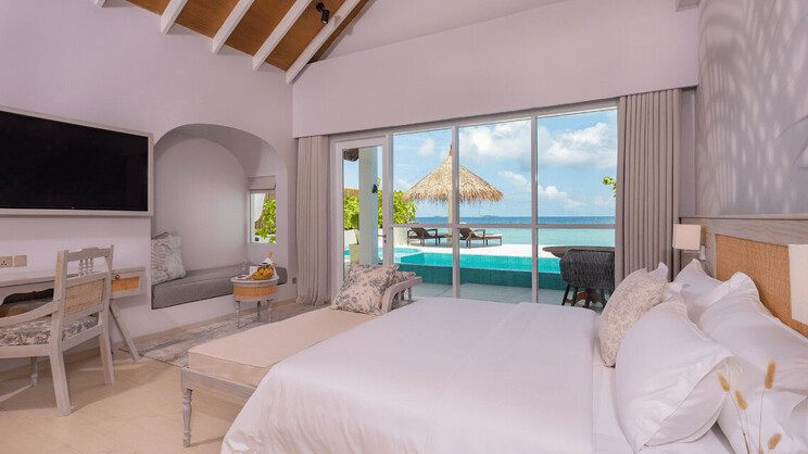 2 Bedroom Sunrise Beach Pool Villa